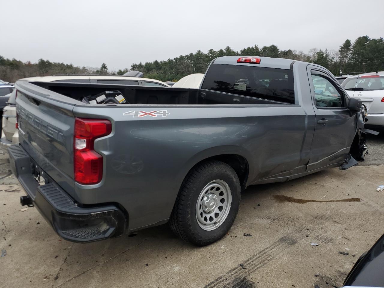 2021 CHEVROLET SILVERADO - Фото 3