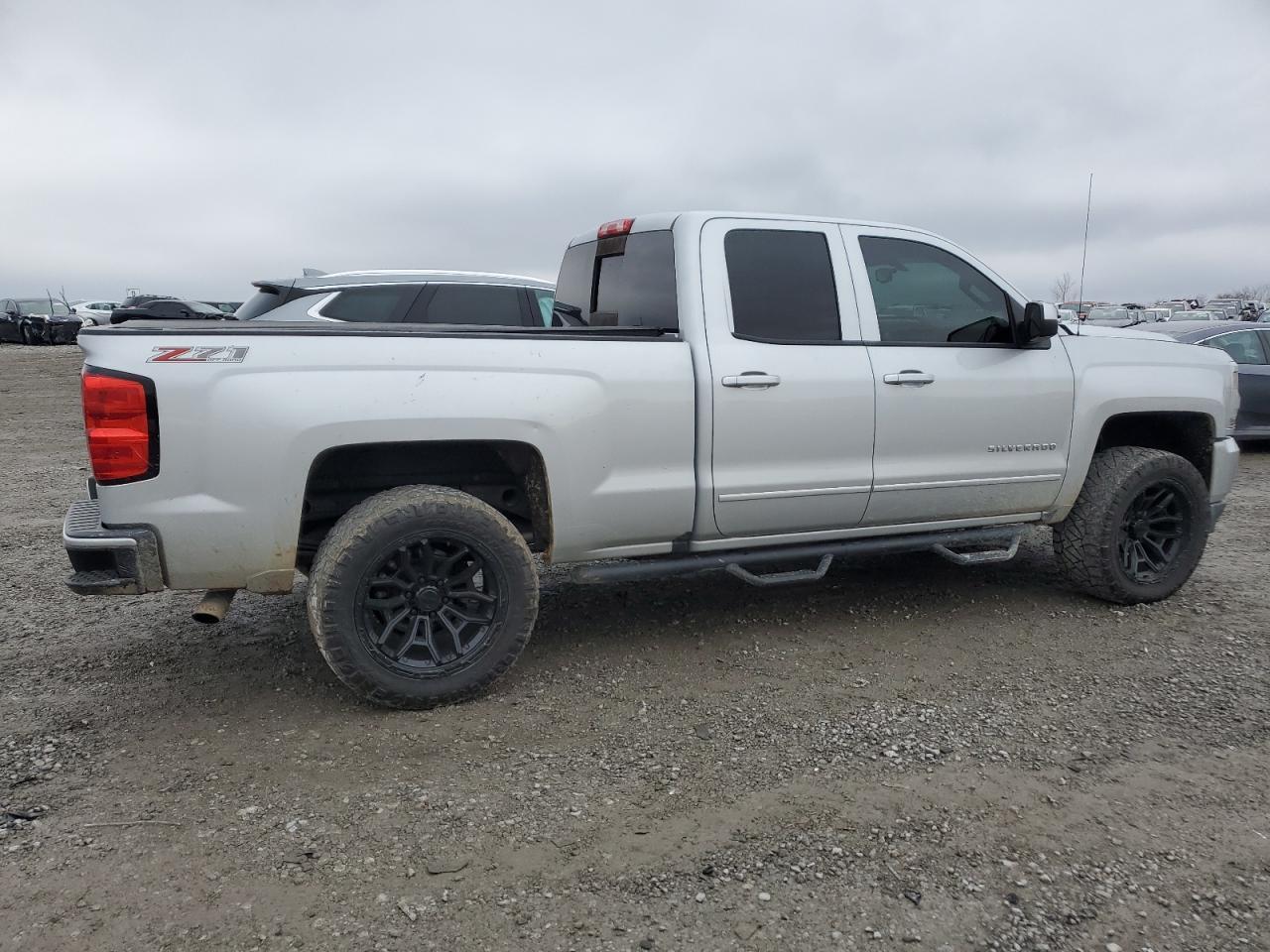 2016 CHEVROLET SILVERADO - Image 3