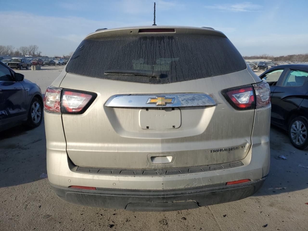 2014 CHEVROLET TRAVERSE L - Image 6