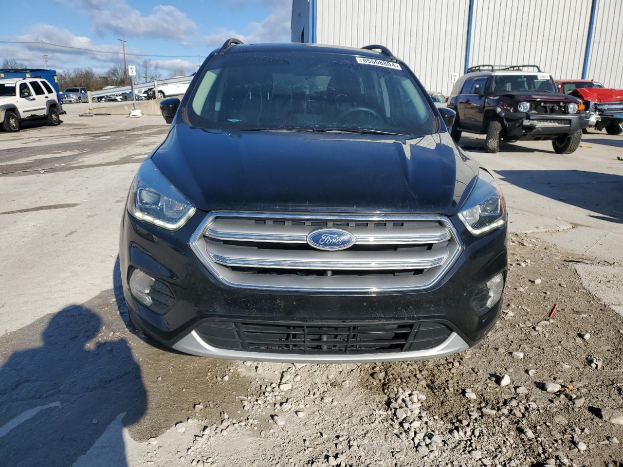 2017 FORD ESCAPE SE - Image 5