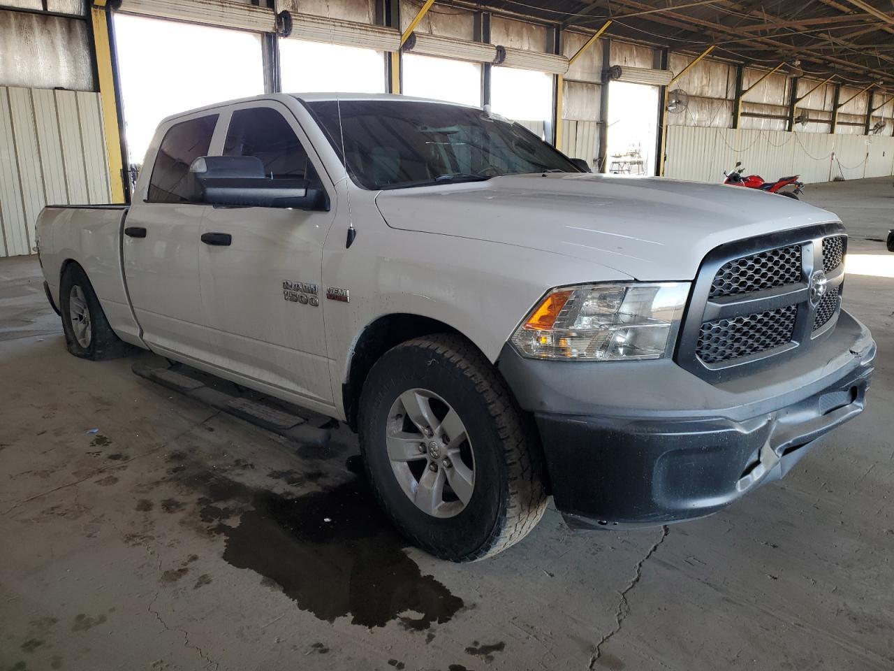 2018 RAM 1500 ST - Image 4