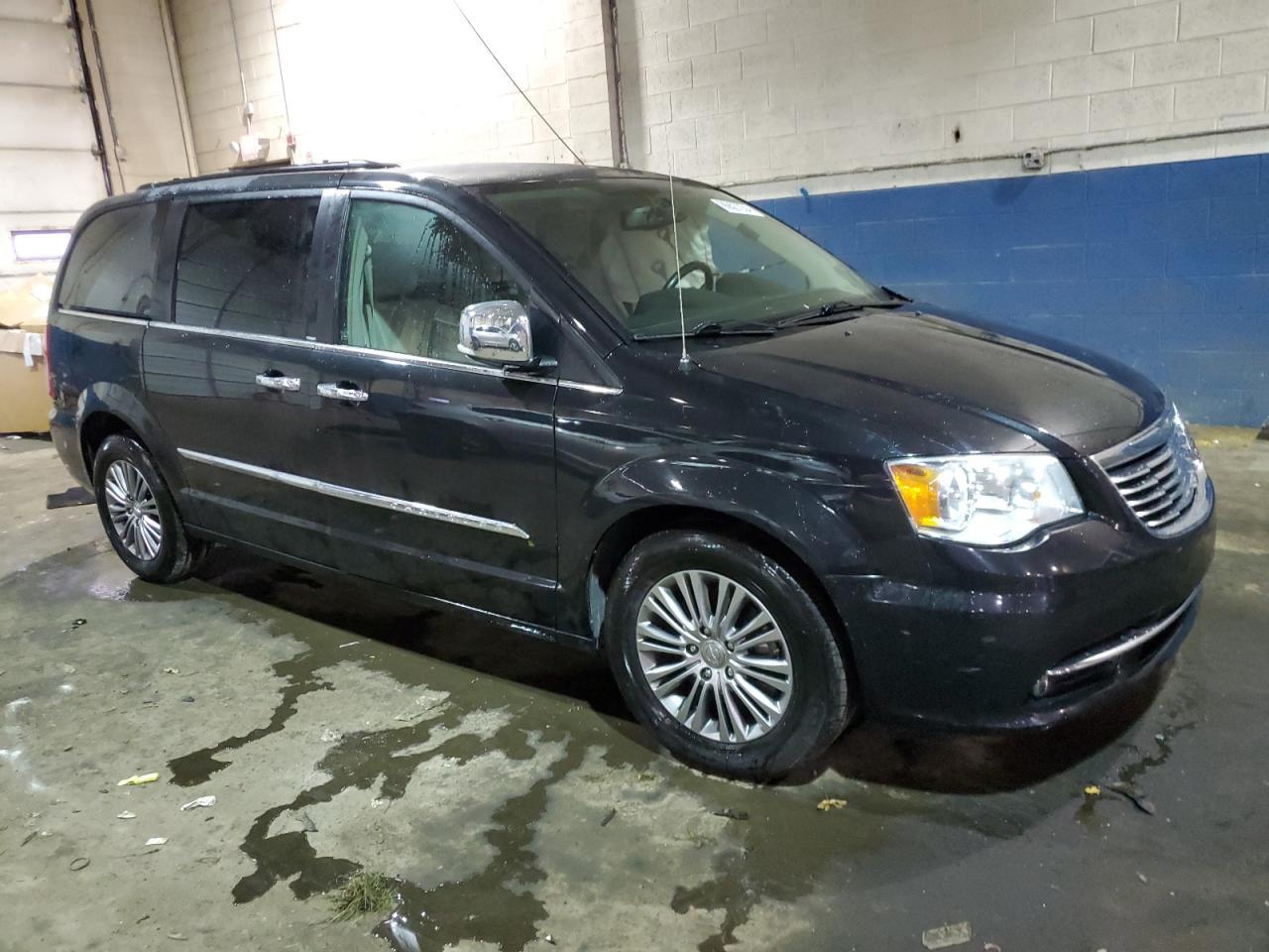 2014 CHRYSLER TOWN & COU - Фото 4