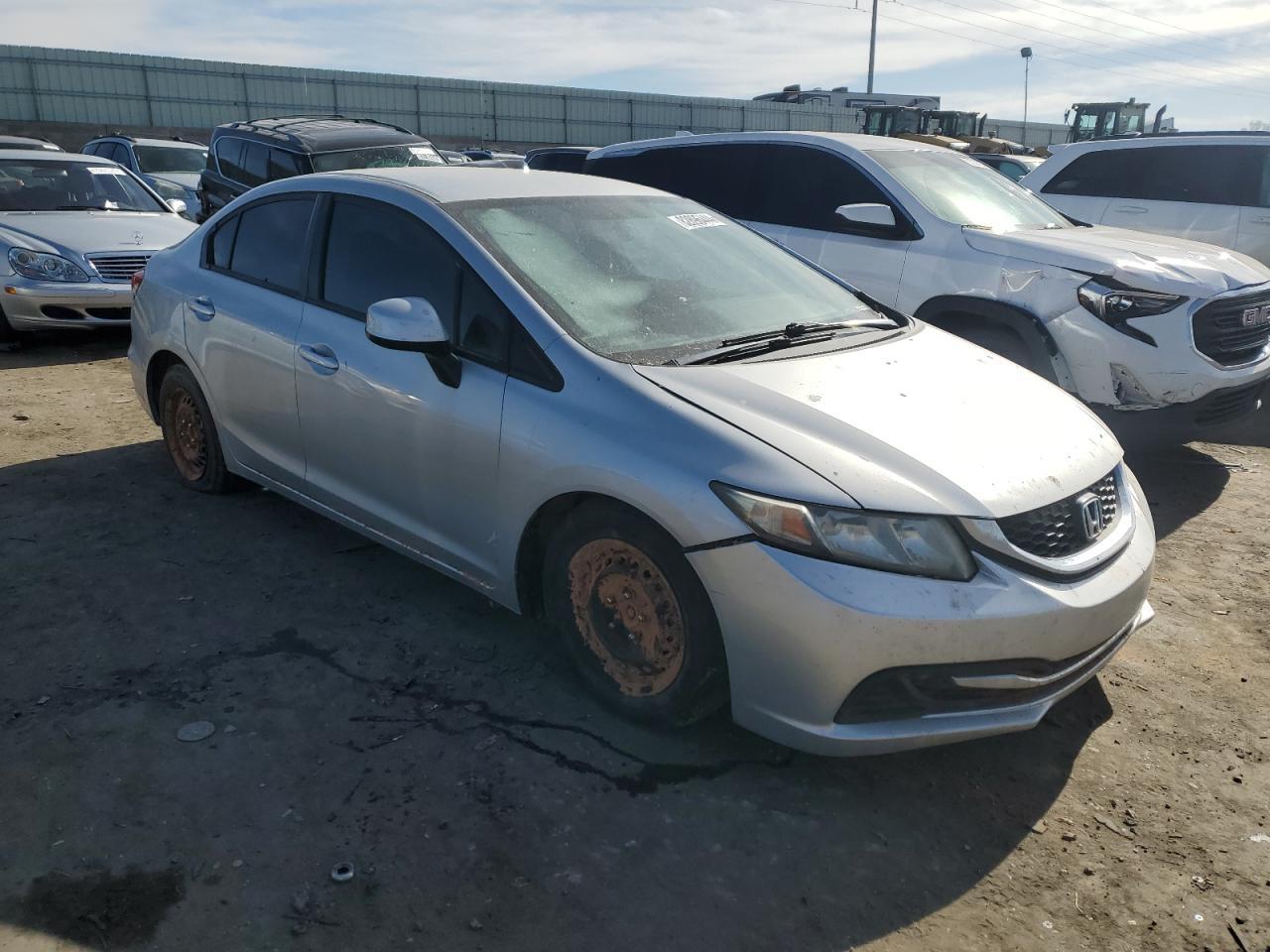 2013 HONDA CIVIC LX - Фото 4