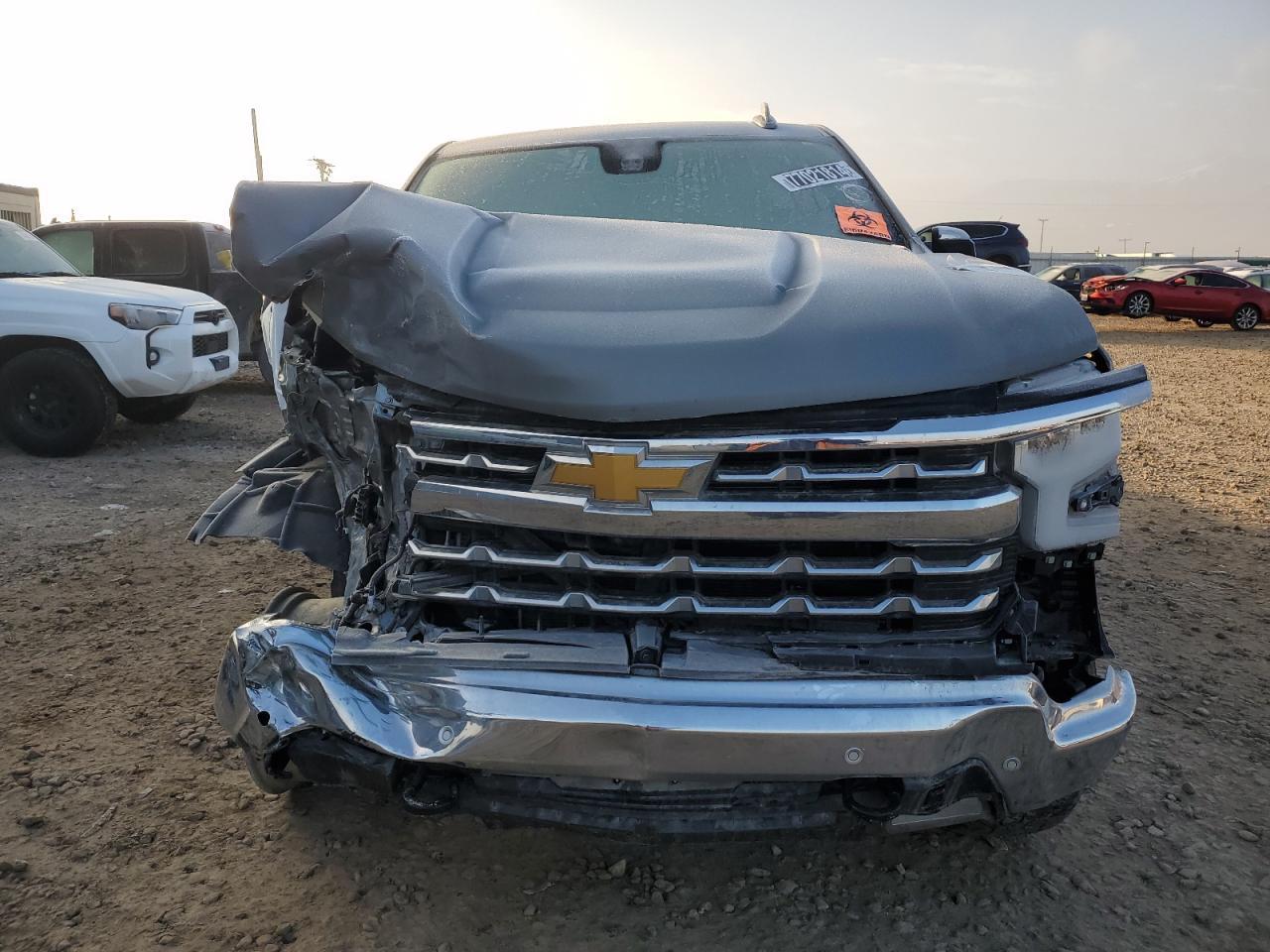 2023 CHEVROLET SILVERADO - Фото 5