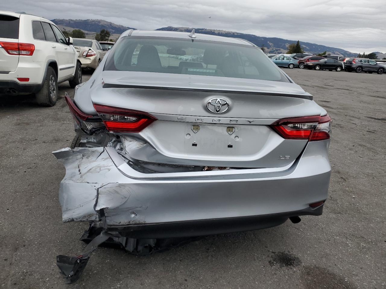 2024 TOYOTA CAMRY LE - Фото 6