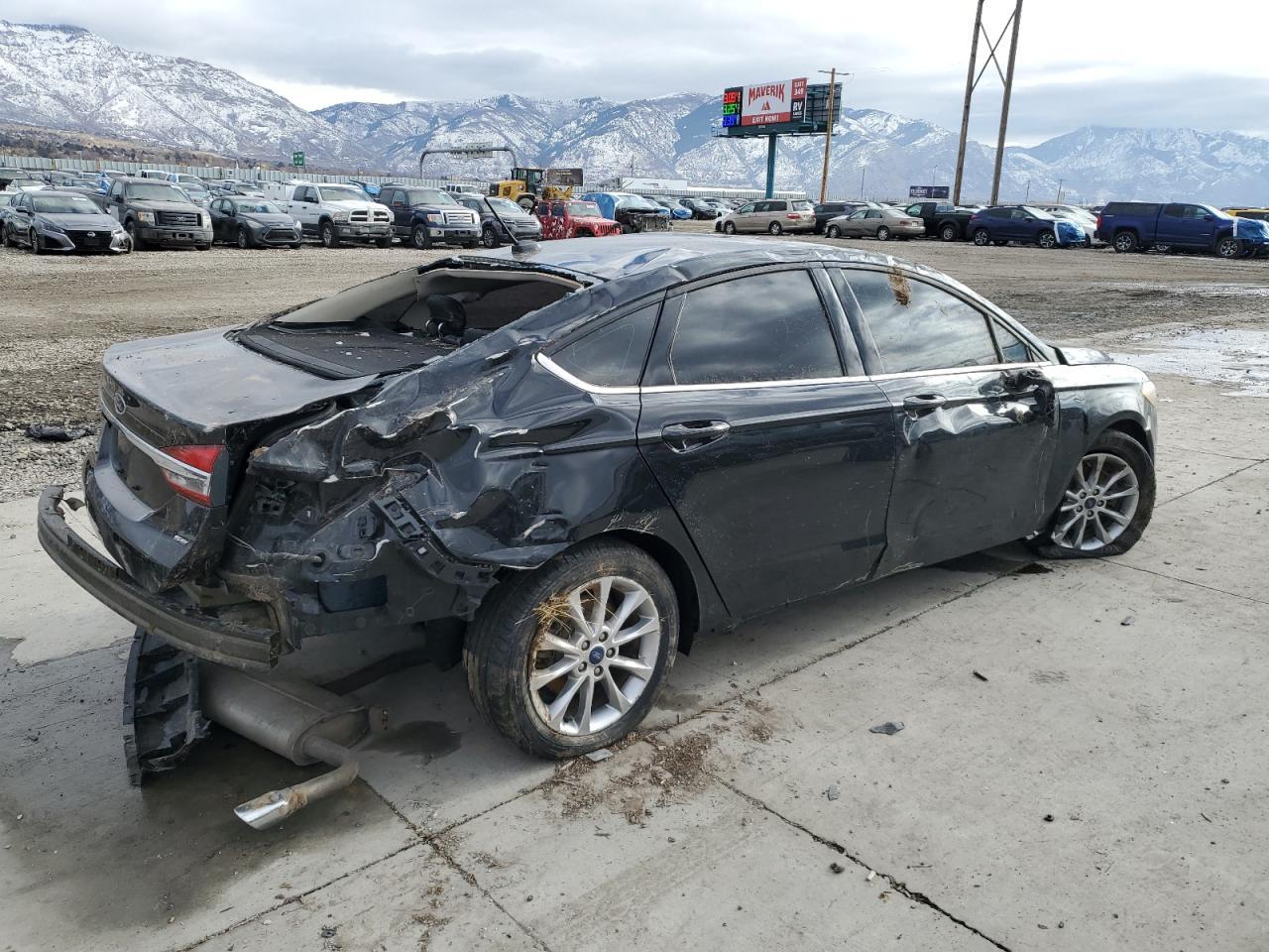 2017 FORD FUSION SE - Фото 3