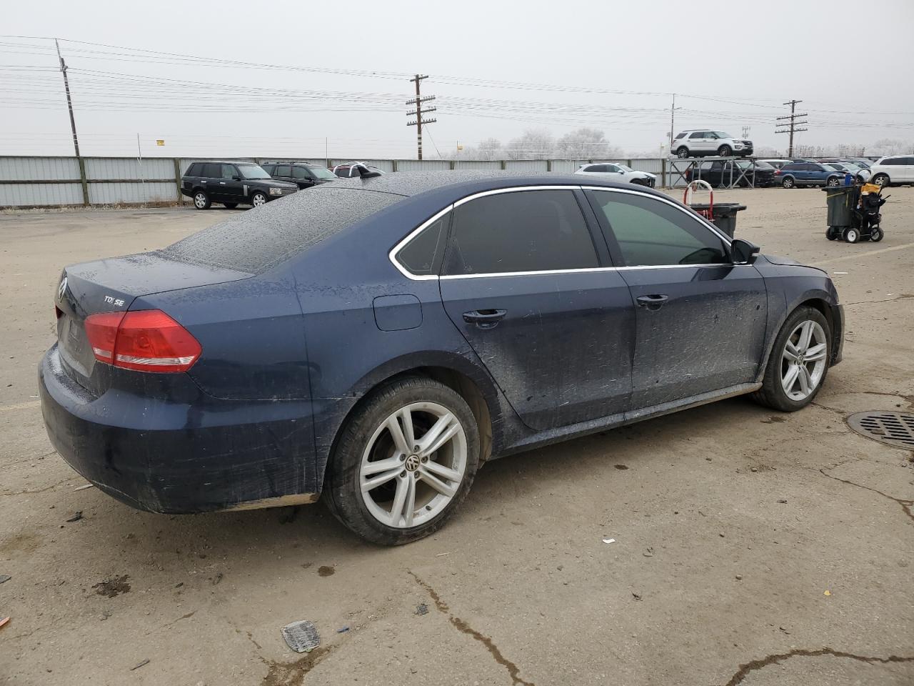 2014 VOLKSWAGEN PASSAT SE - Фото 3