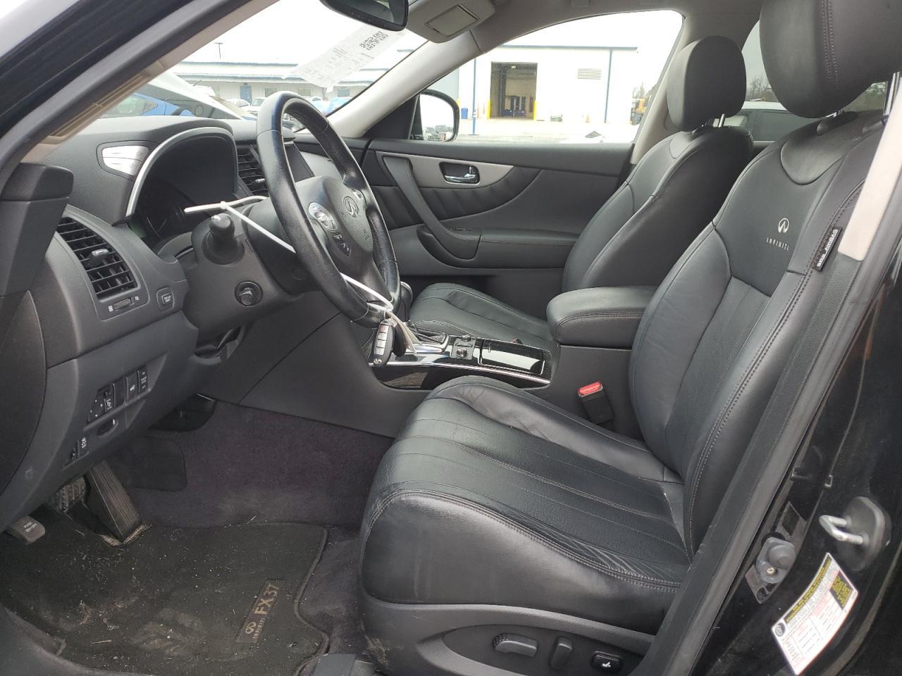 2013 INFINITI FX37 - Фото 7