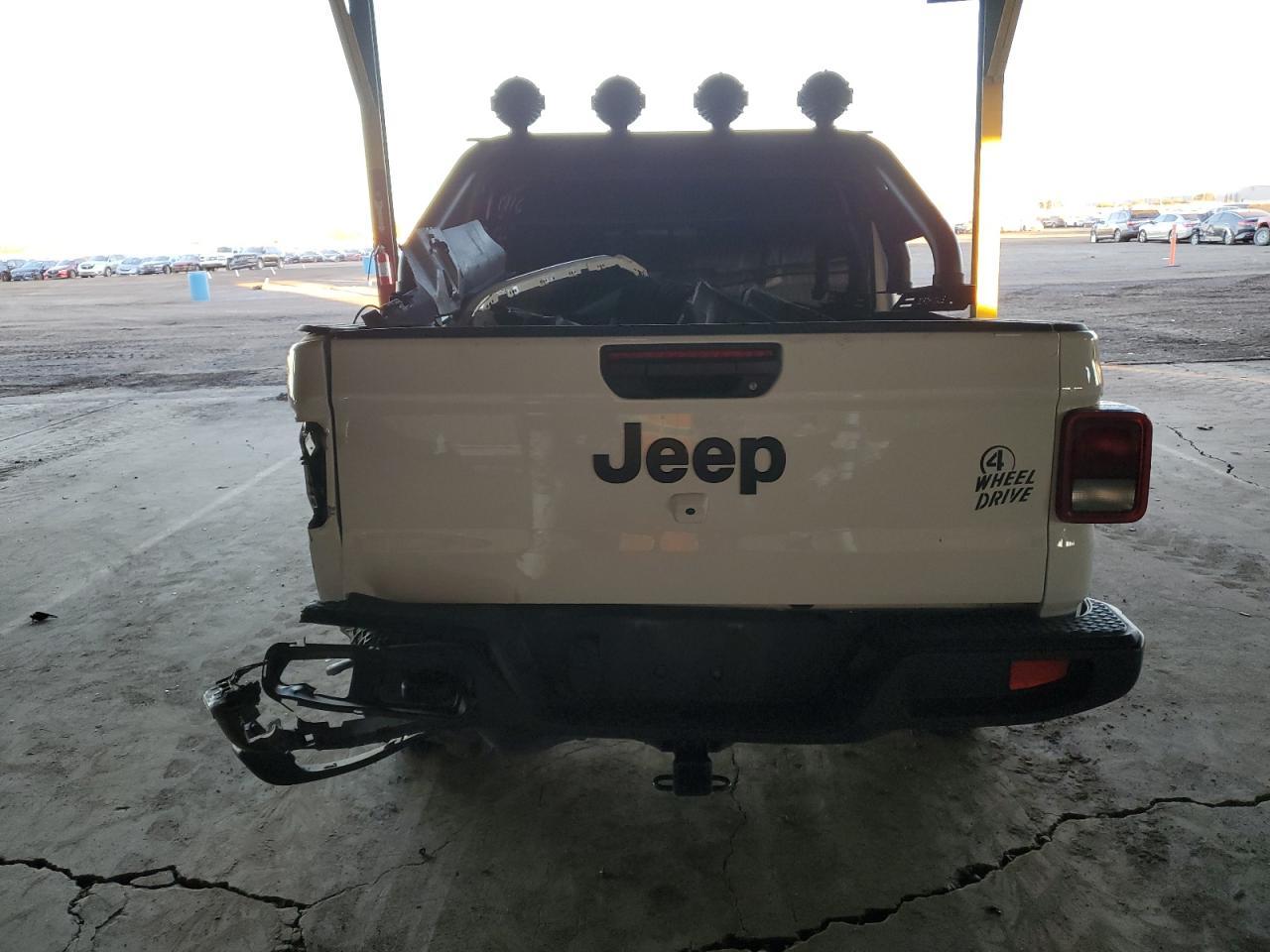 2023 JEEP GLADIATOR - Фото 6