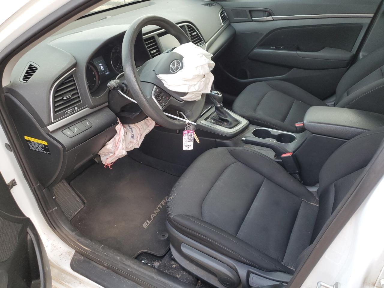 2018 HYUNDAI ELANTRA SE - Image 7