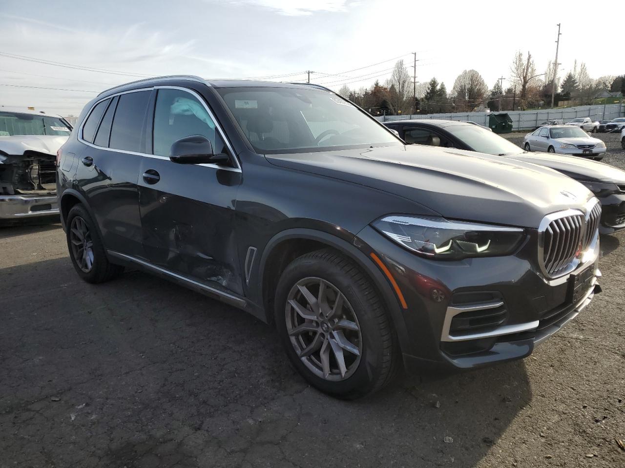 2022 BMW X5 XDRIVE4 - Фото 4