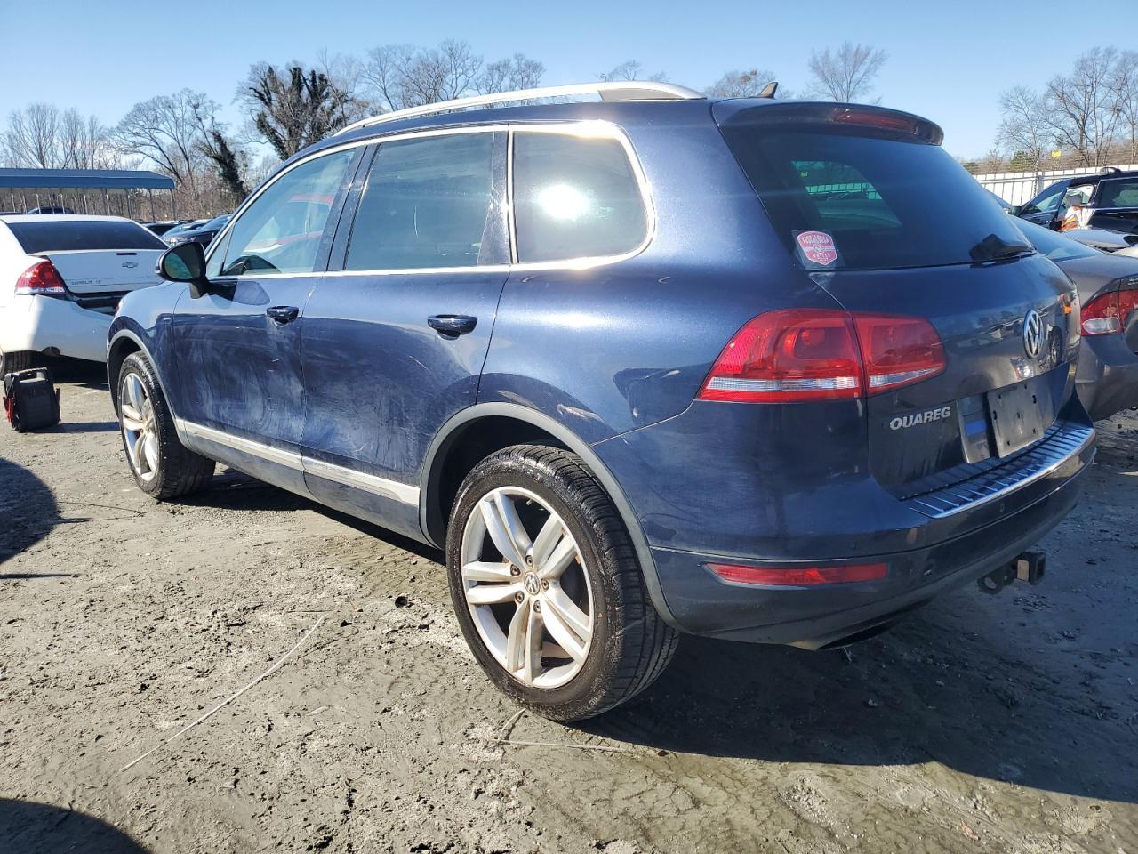 2013 VOLKSWAGEN TOUAREG V6 - Фото 2