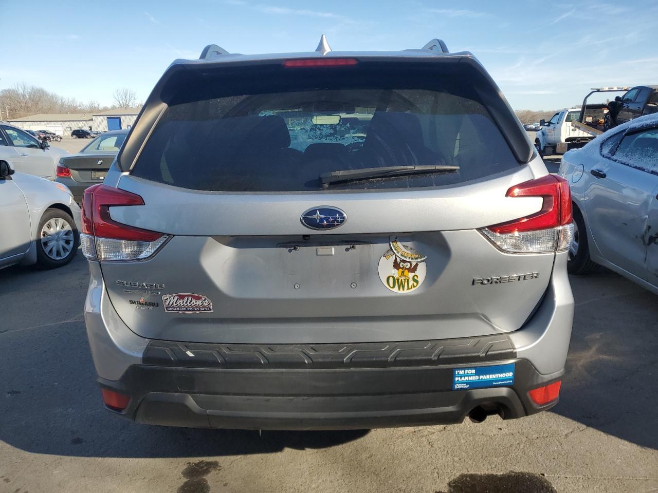 2021 SUBARU FORESTER P - Фото 6
