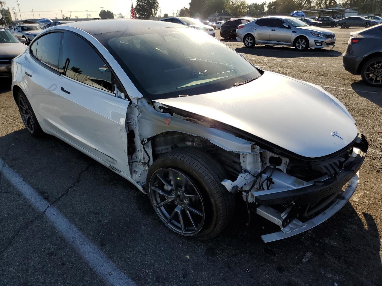 2021 TESLA MODEL 3 - Image 4