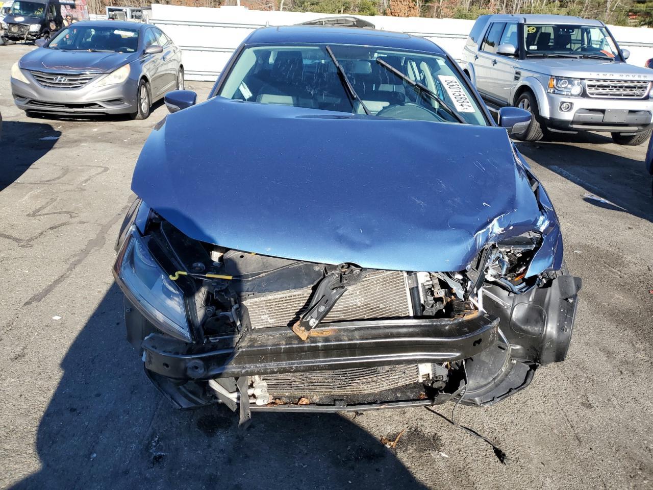 2017 VOLKSWAGEN JETTA SE - Image 5