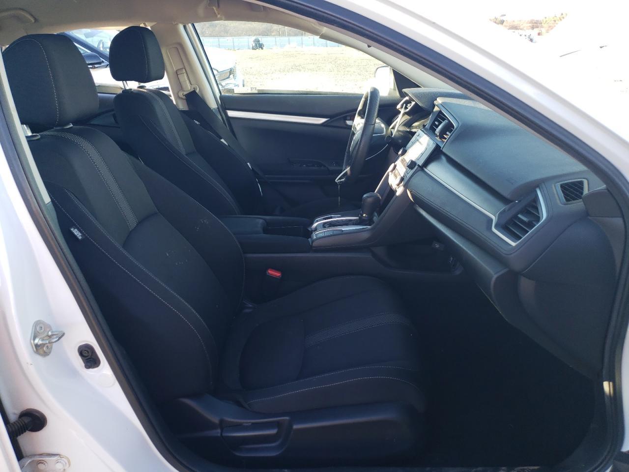 2019 HONDA CIVIC LX - Image 7