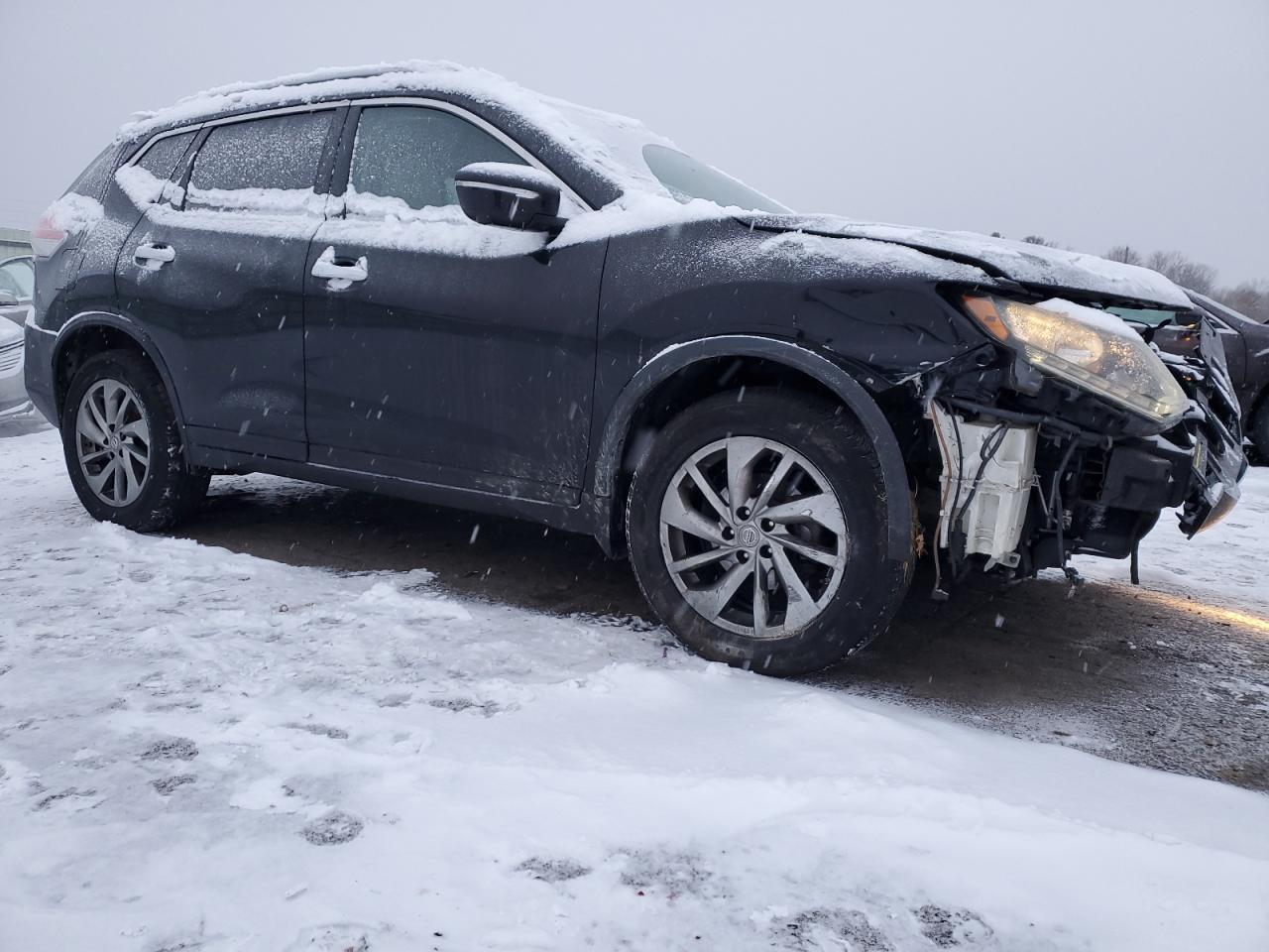 2015 NISSAN ROGUE S - Фото 4
