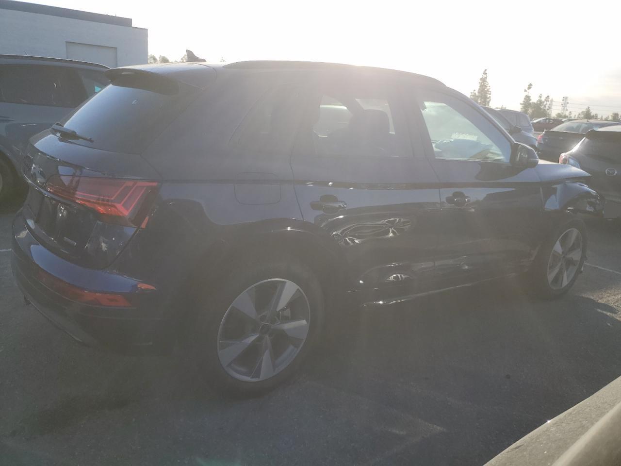 2024 AUDI Q5 PREMIUM - Image 3