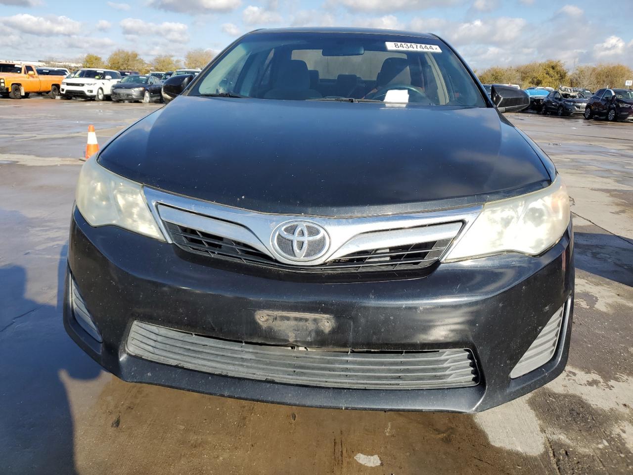 2014 TOYOTA CAMRY L - Фото 5
