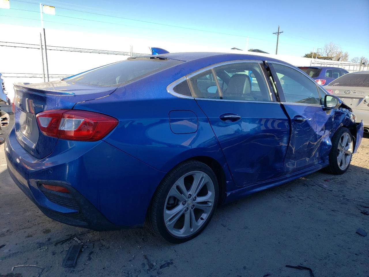 2017 CHEVROLET CRUZE PREM - Фото 3