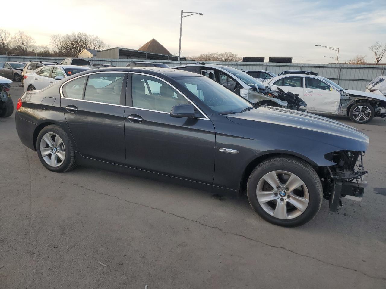 2013 BMW 528 XI - Image 4