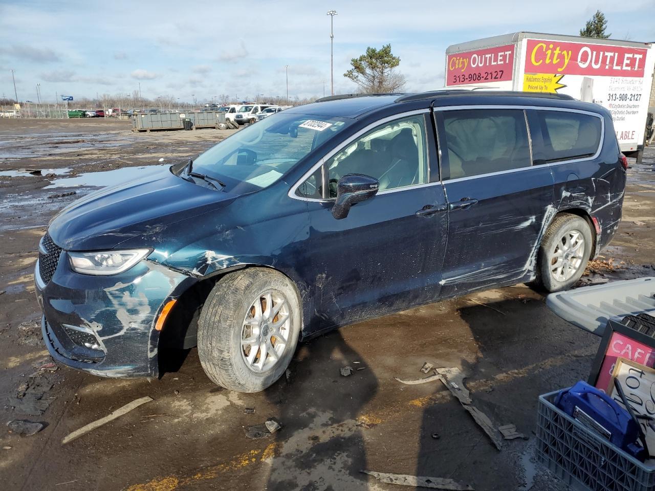 2022 CHRYSLER PACIFICA T