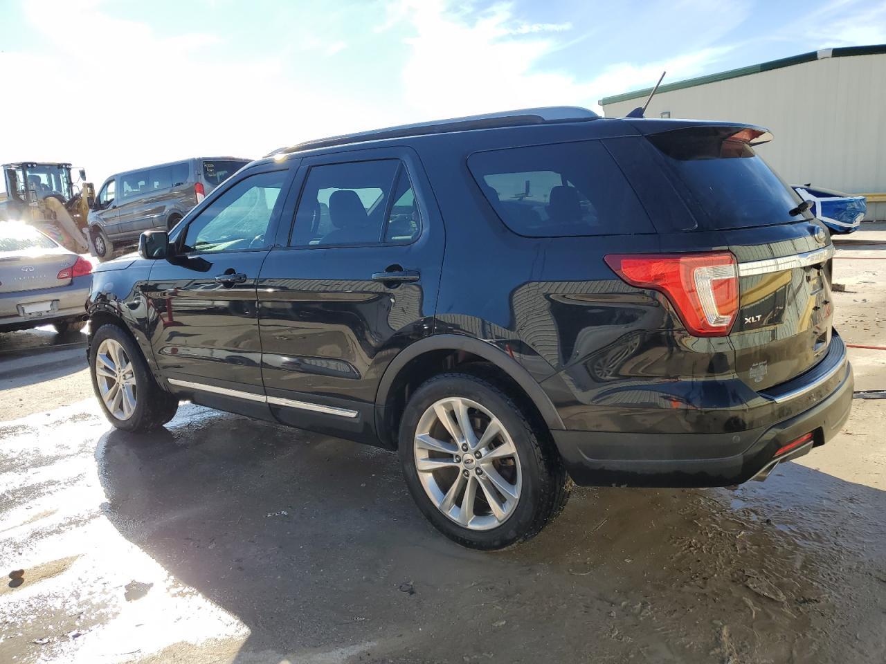 2018 FORD EXPLORER X - Фото 2
