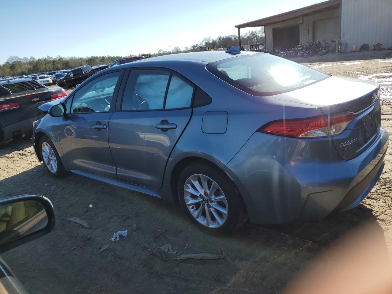 2020 TOYOTA COROLLA LE - Фото 2