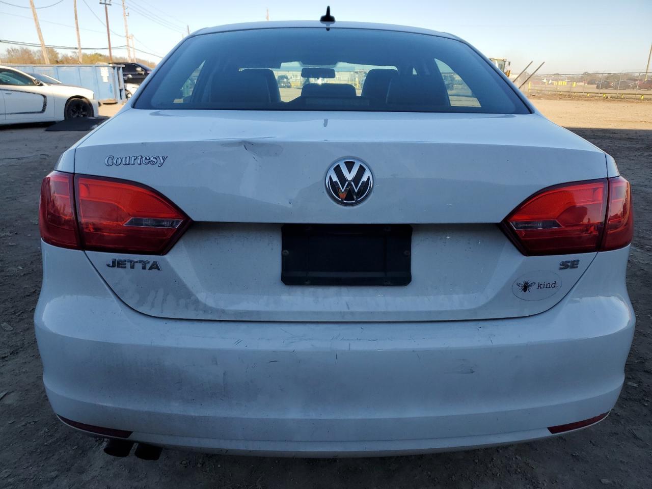 2014 VOLKSWAGEN JETTA SE - Фото 6