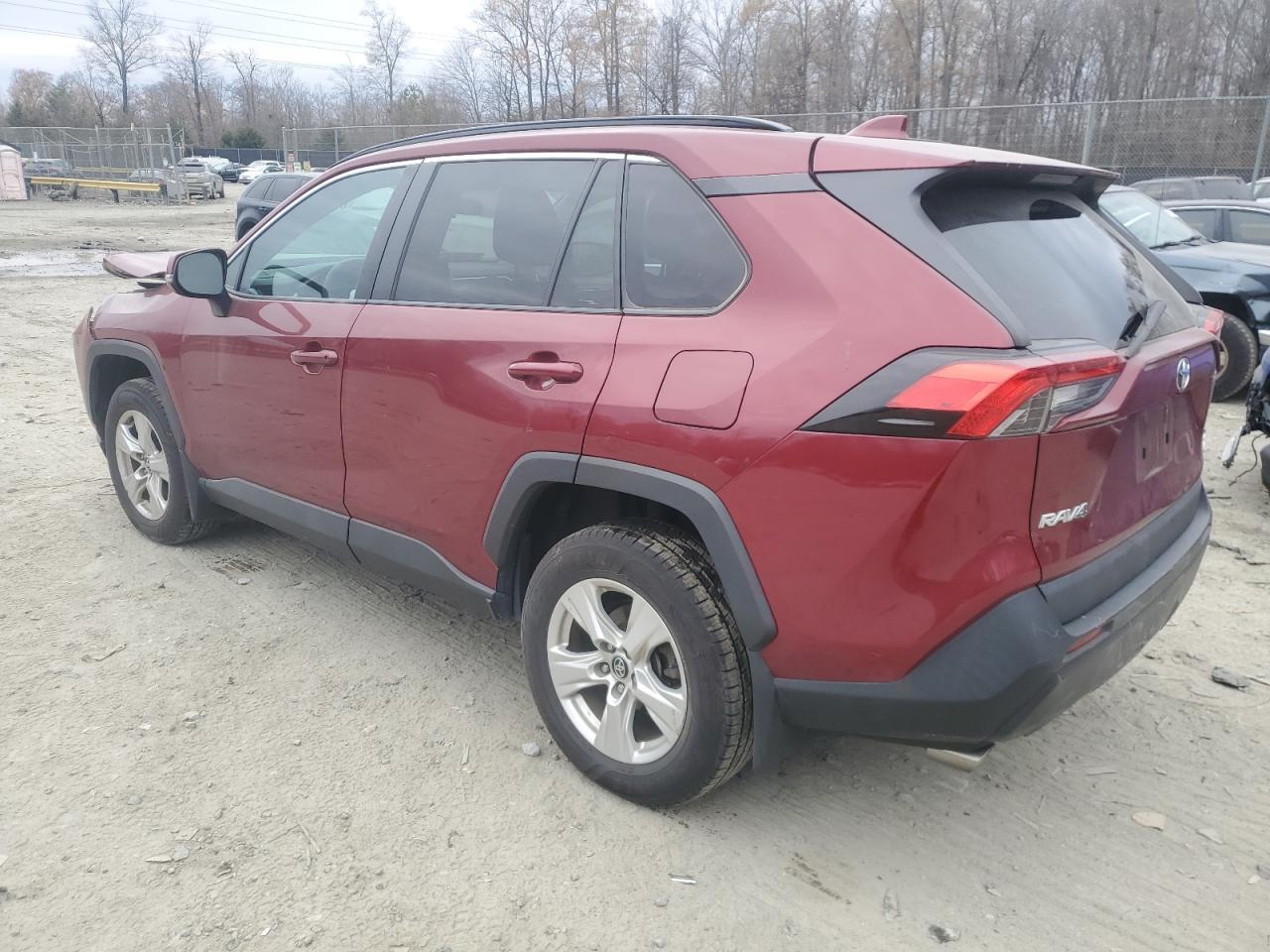 2020 TOYOTA RAV4 XLE - Image 2