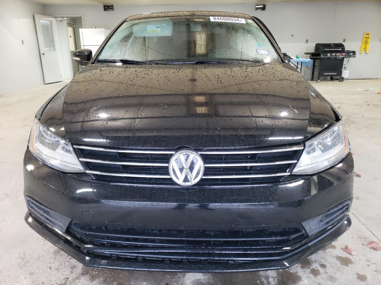 2017 VOLKSWAGEN JETTA SE - Image 5