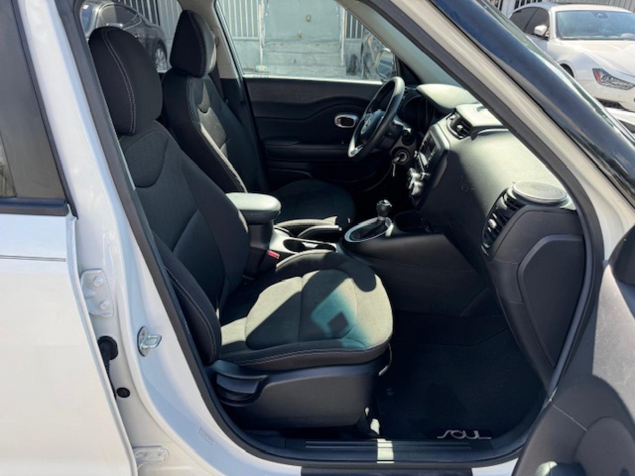 2017 KIA SOUL - Фото 6