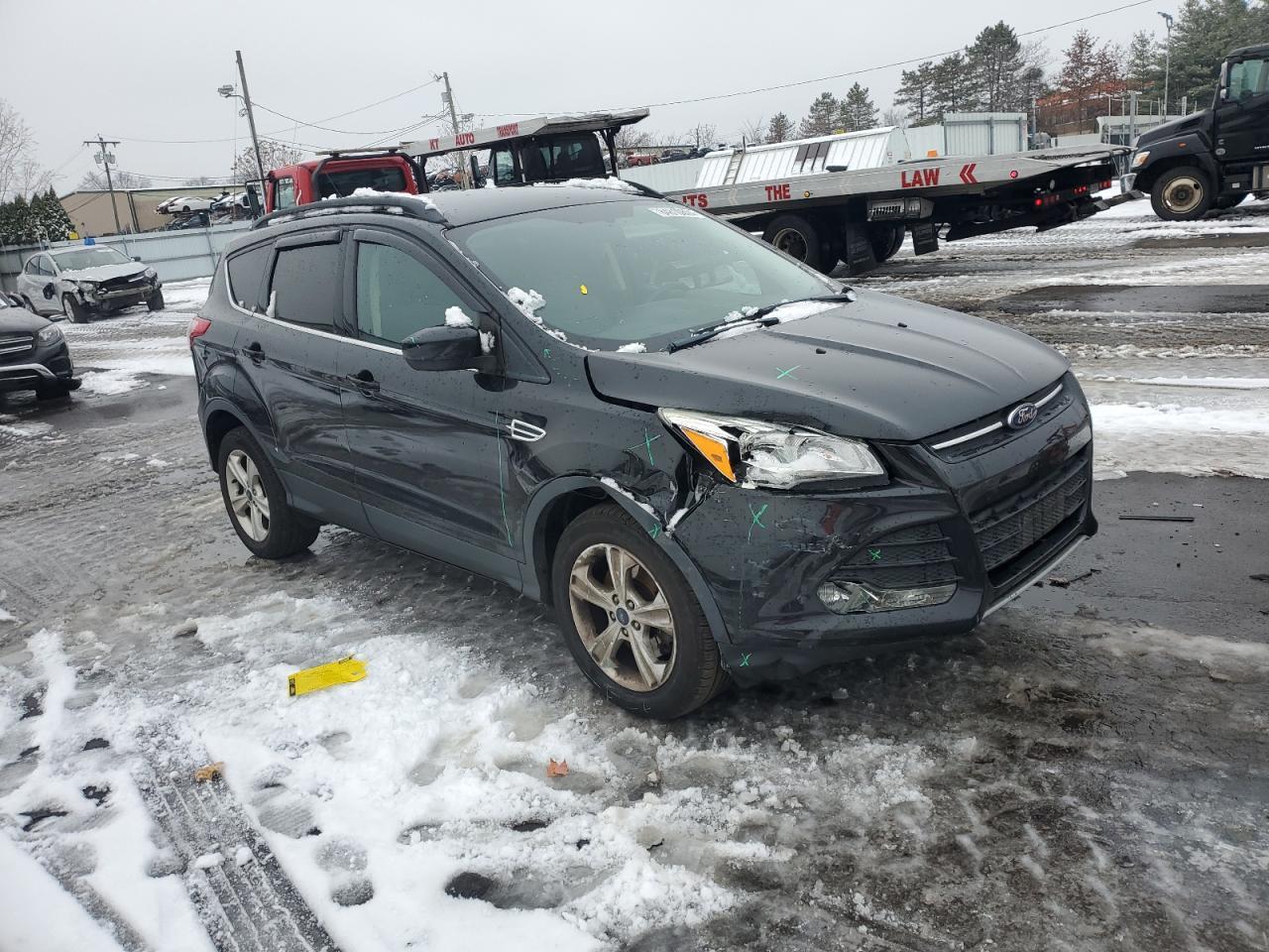 2015 FORD ESCAPE SE - Image 4
