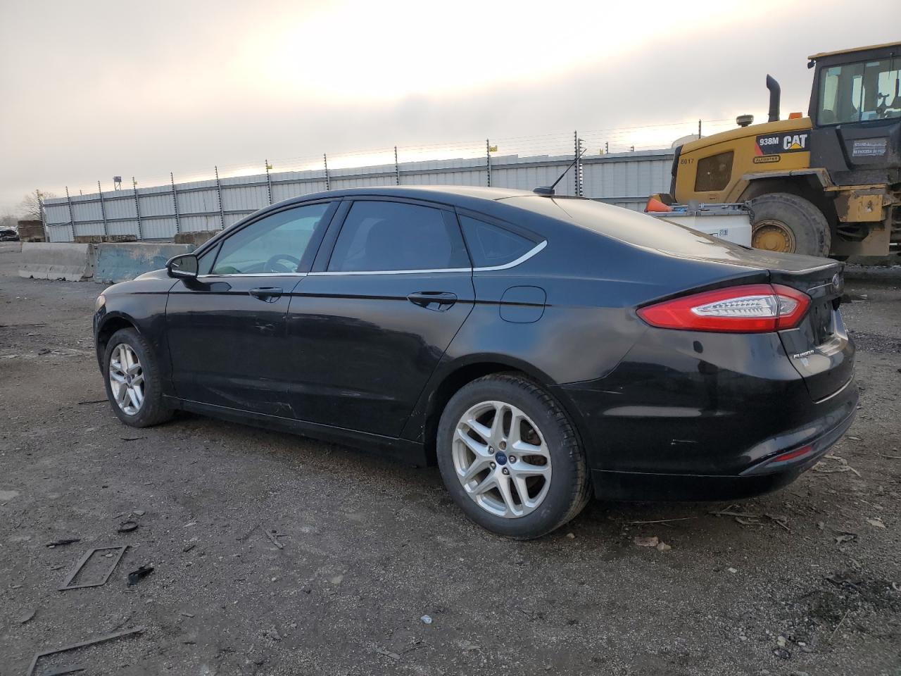 2014 FORD FUSION SE - Image 2