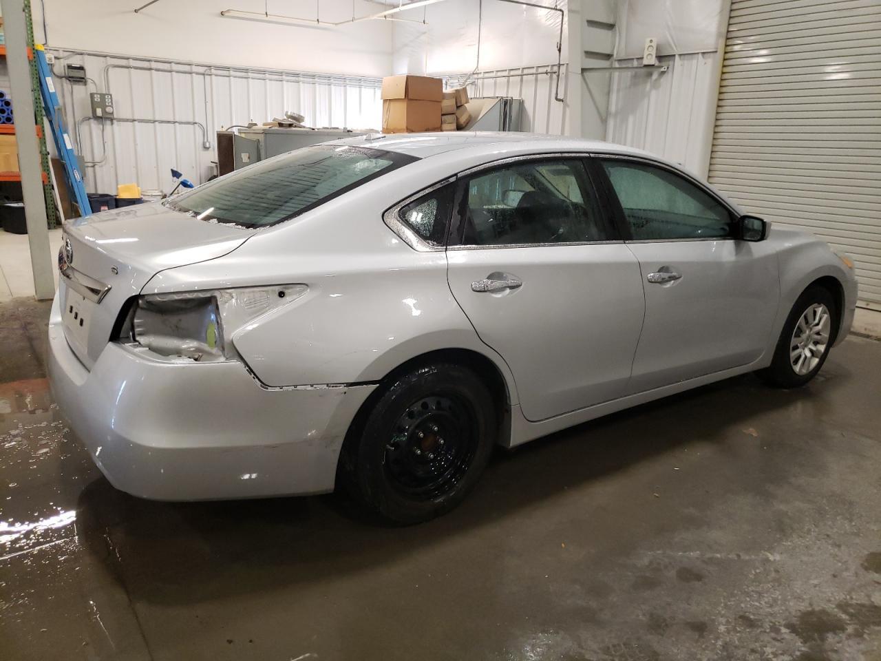 2015 NISSAN ALTIMA 2.5 - Фото 3