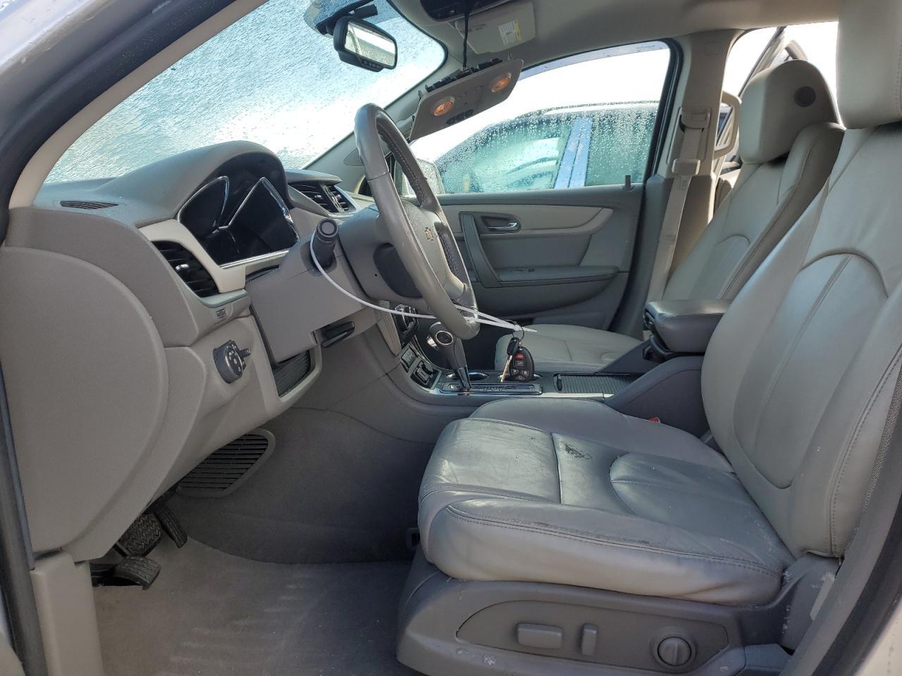 2015 CHEVROLET TRAVERSE L - Фото 7