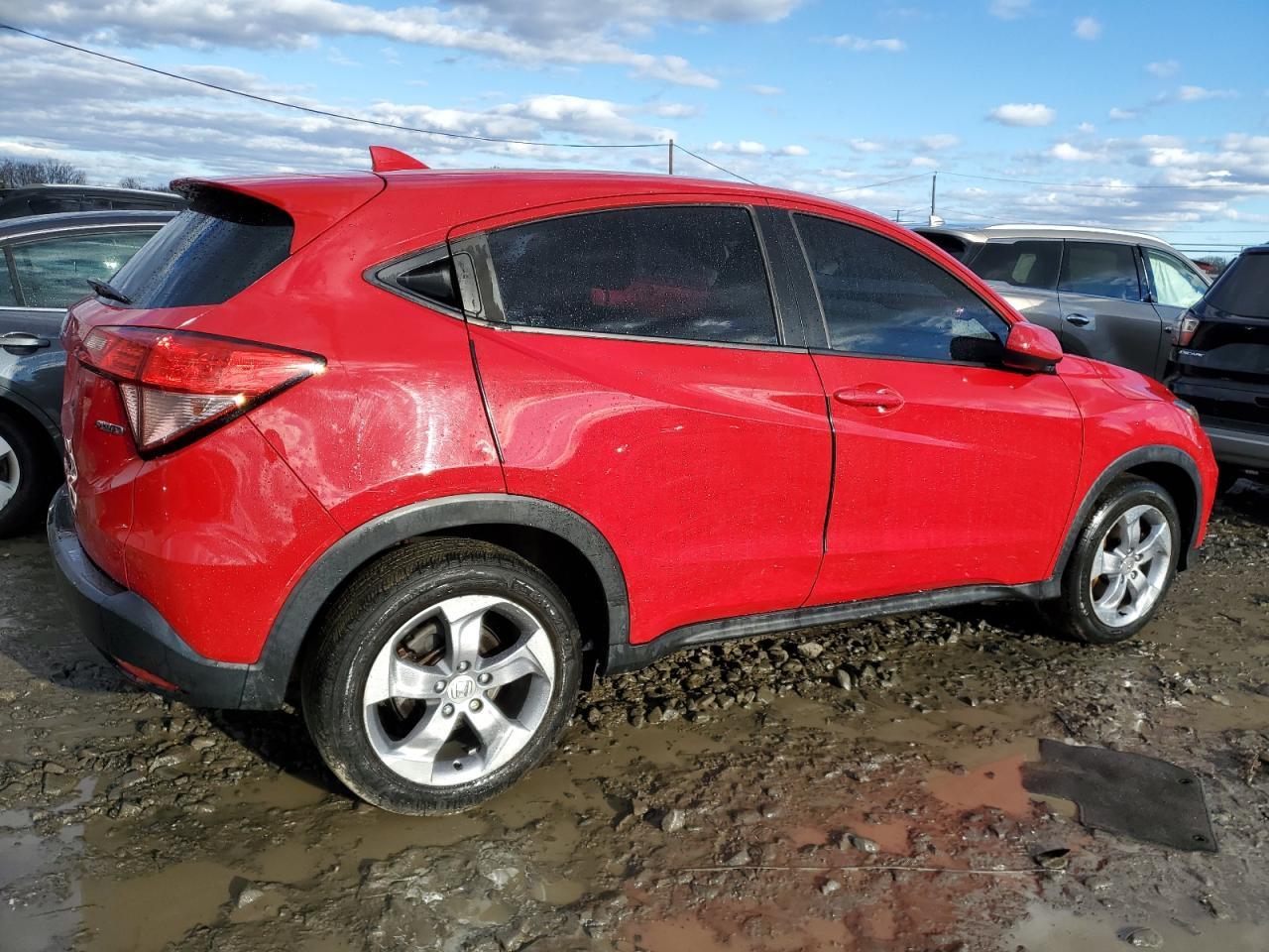 2018 HONDA HR-V LX - Фото 3