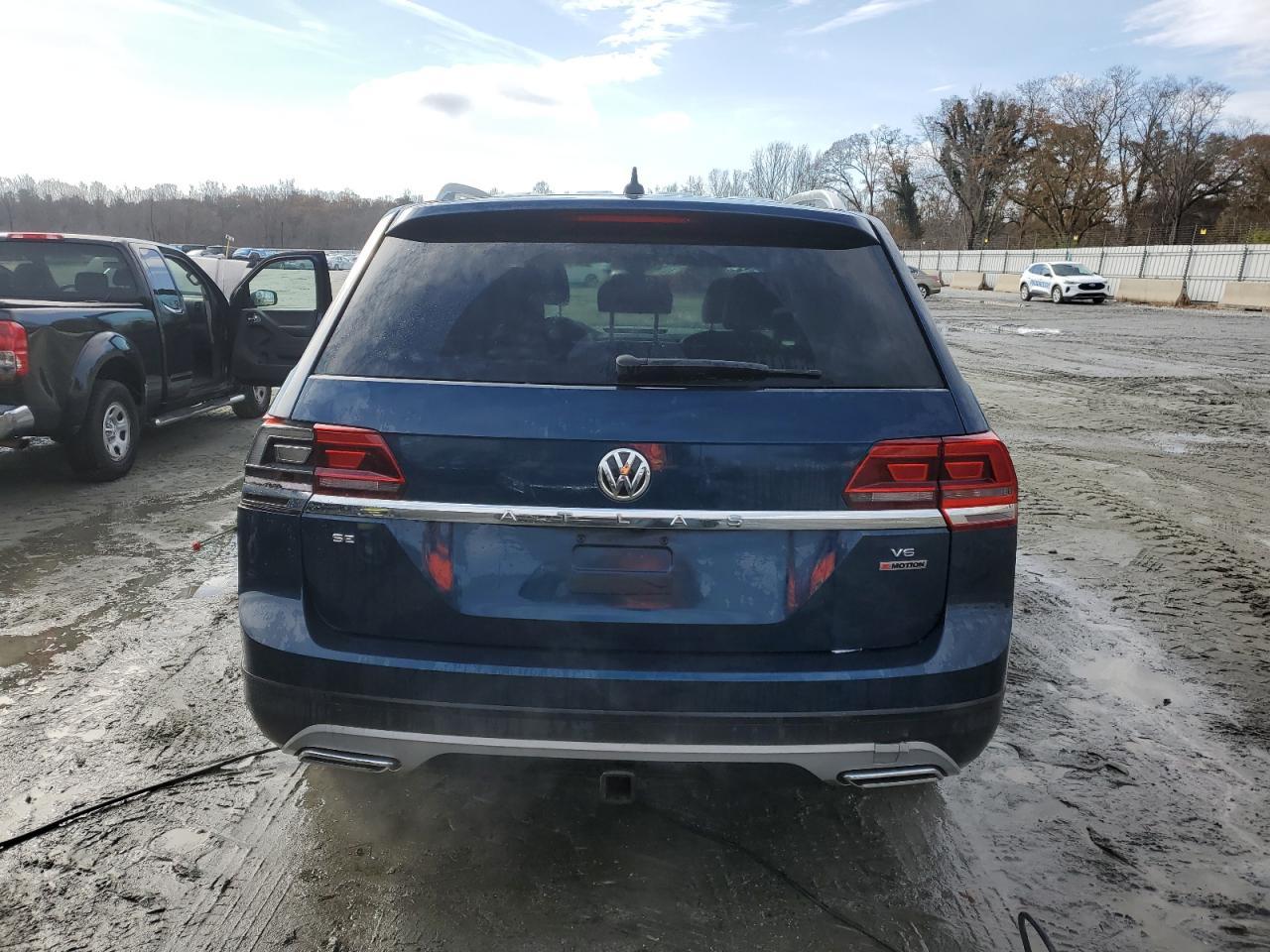 2018 VOLKSWAGEN ATLAS SE - Image 6