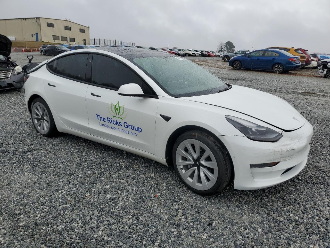 2022 TESLA MODEL 3 - Фото 4
