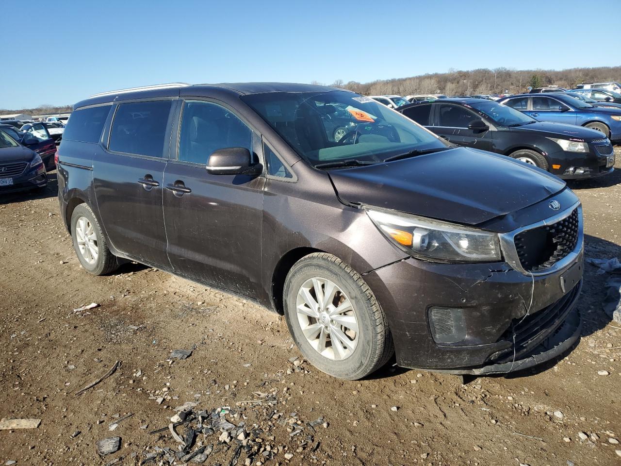 2017 KIA SEDONA LX - Фото 4