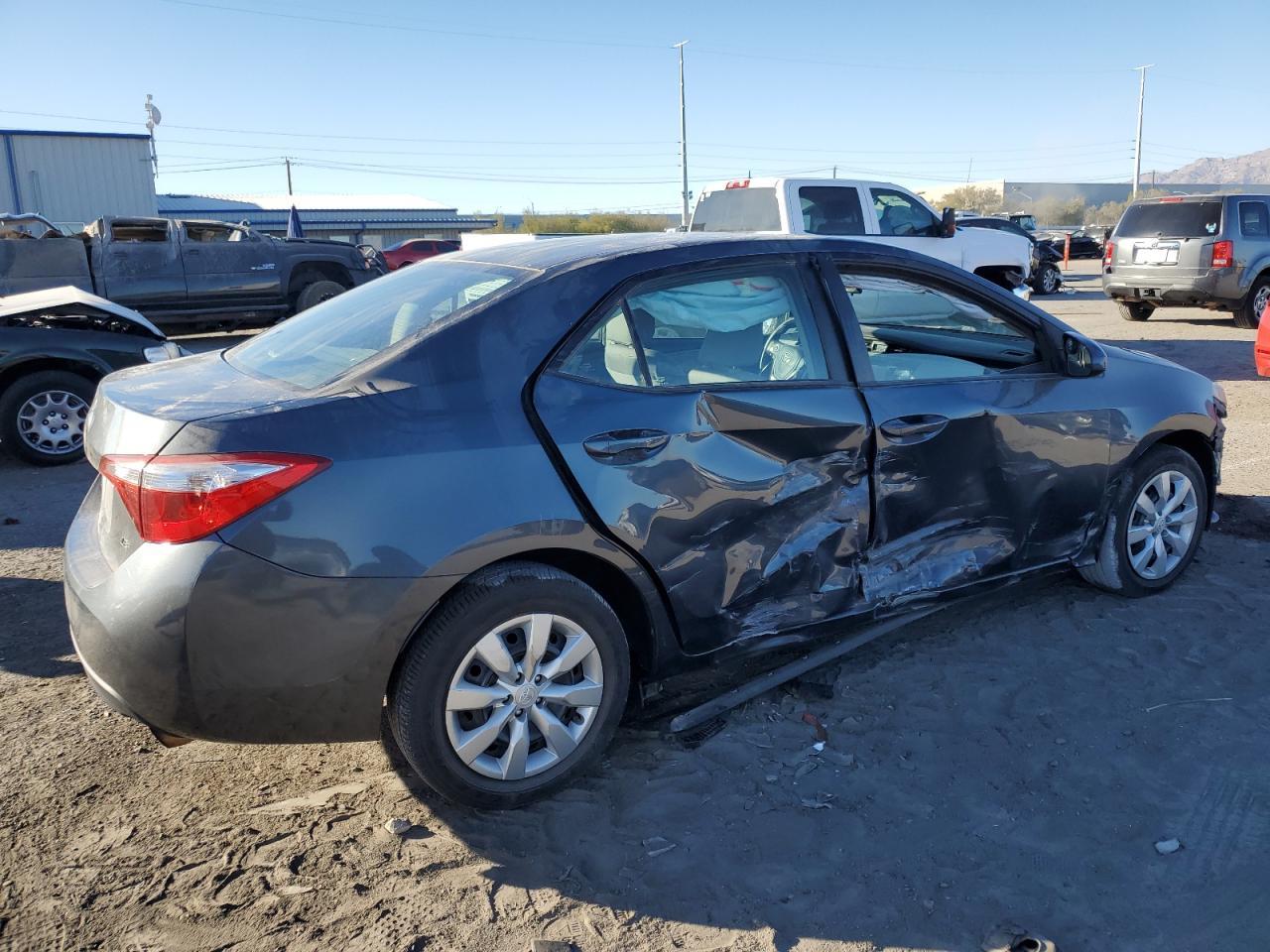 2015 TOYOTA COROLLA L - Image 3