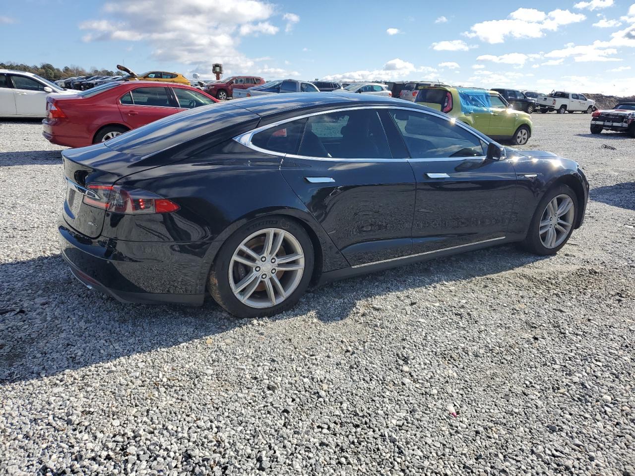 2015 TESLA MODEL S - Image 3