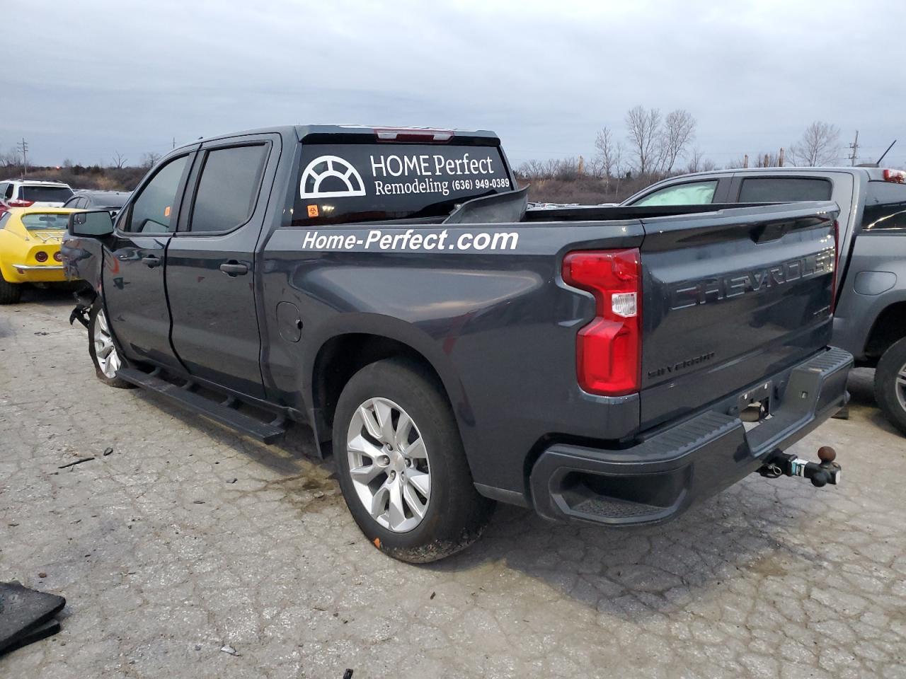 2021 CHEVROLET SILVERADO - Фото 2