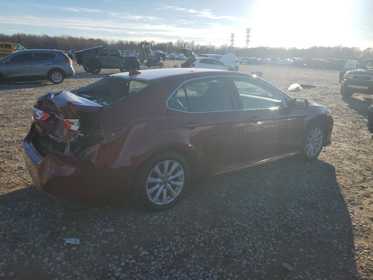 2019 TOYOTA CAMRY L - Image 3