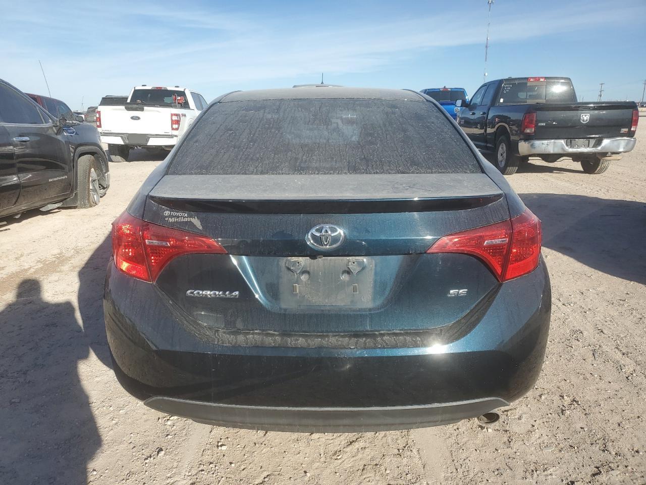 2019 TOYOTA COROLLA L - Фото 6