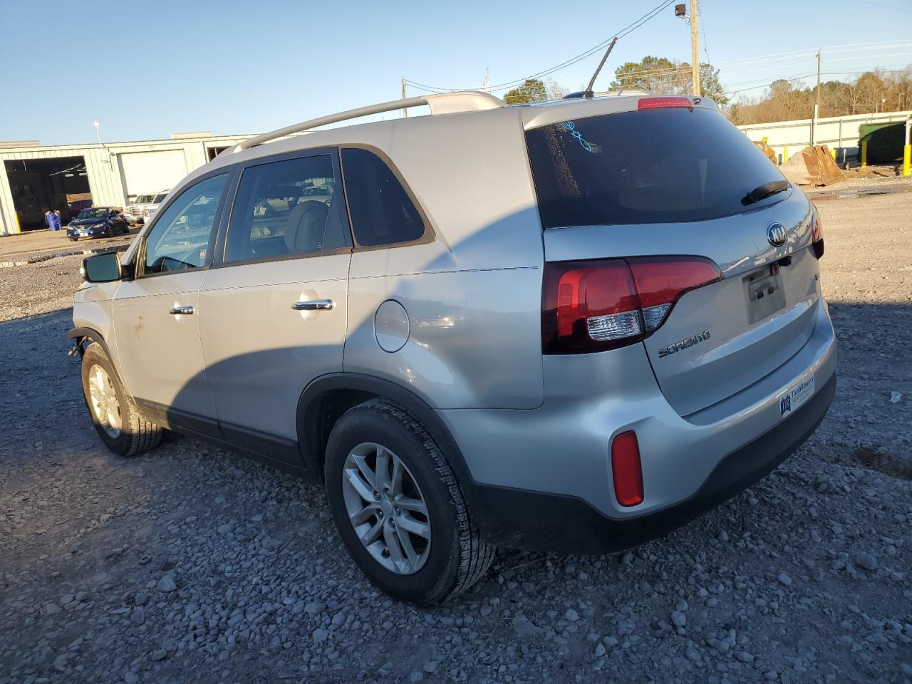 2015 KIA SORENTO LX - Image 2