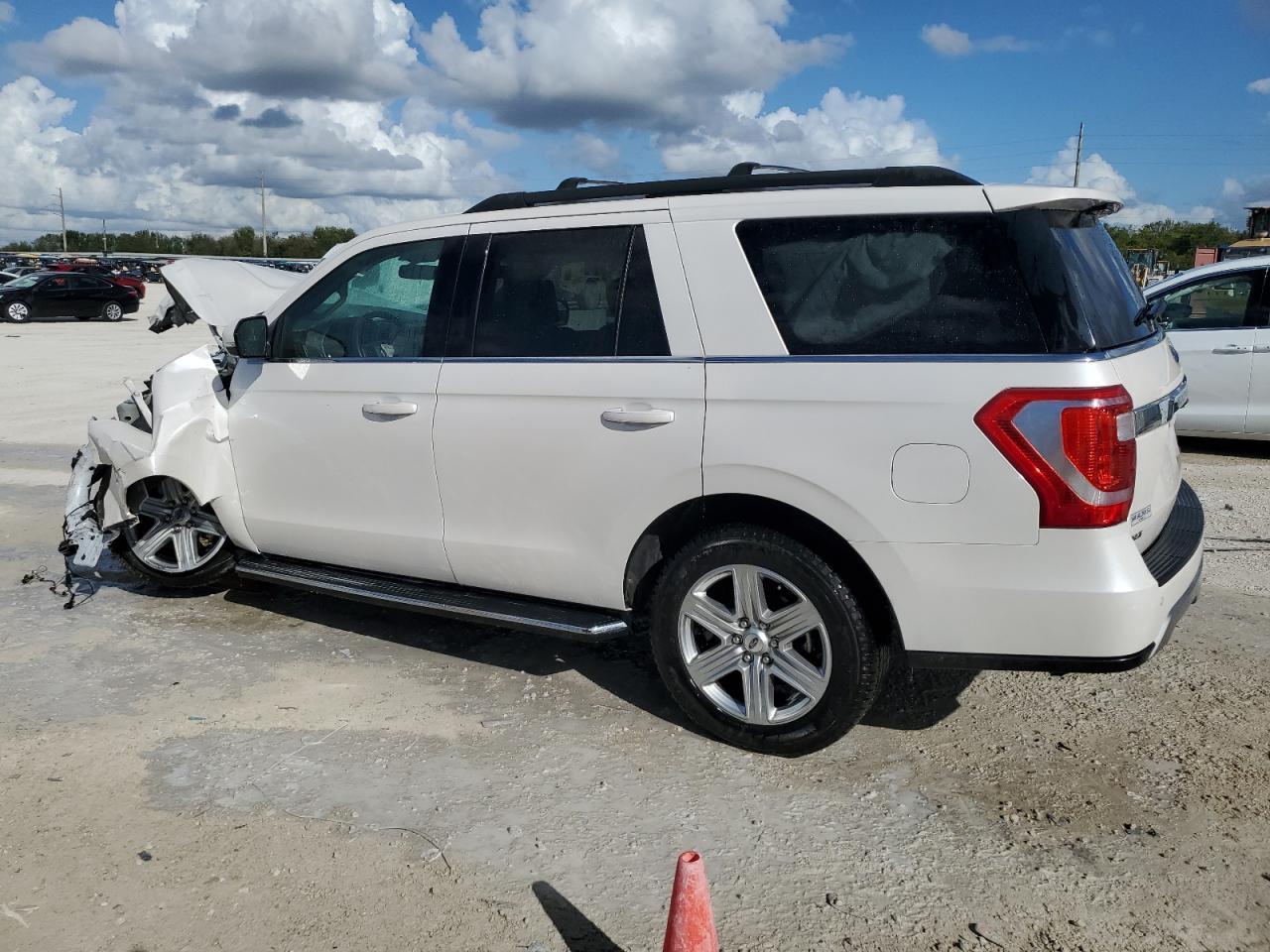 2019 FORD EXPEDITION - Фото 2