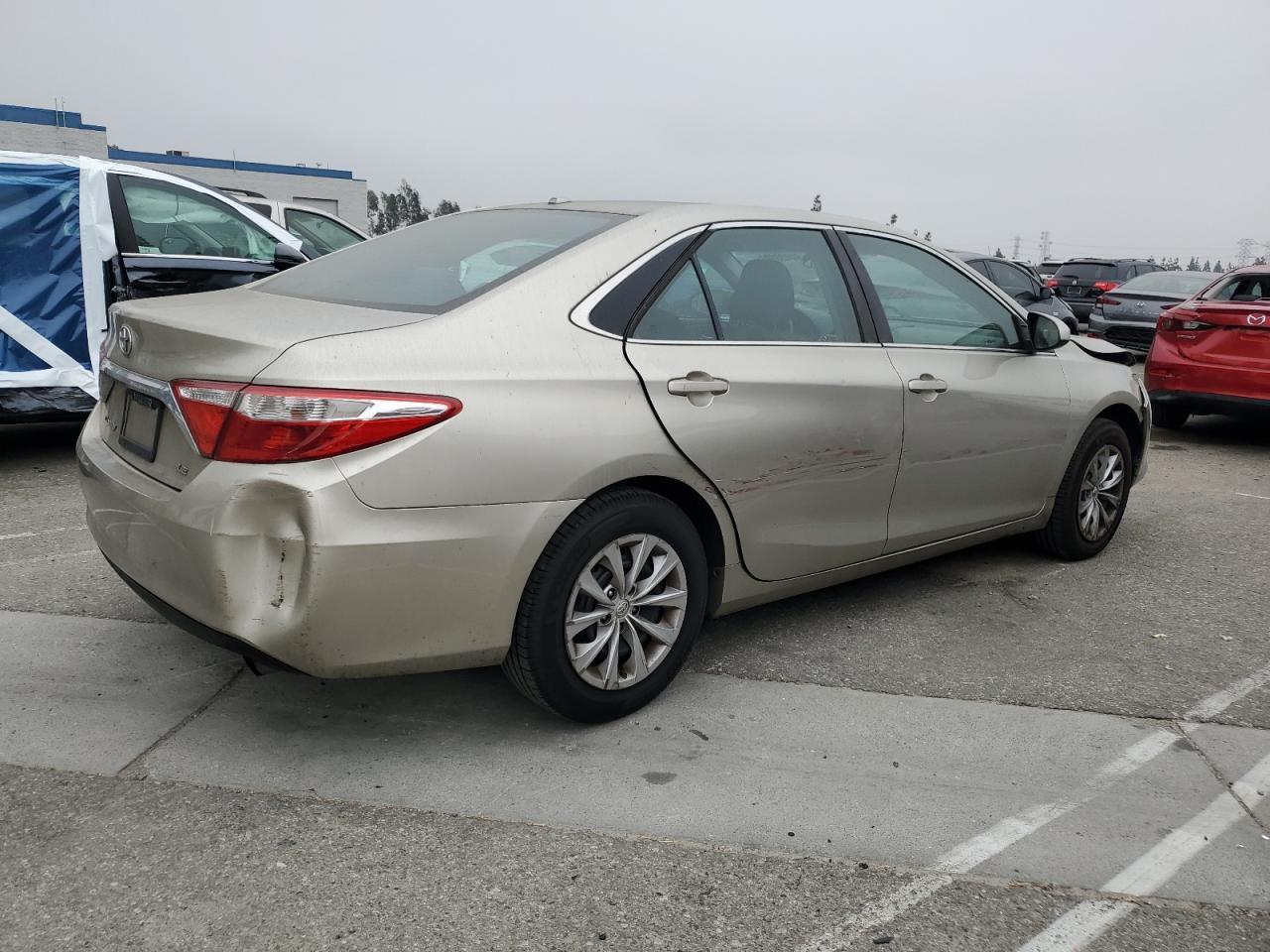 2017 TOYOTA CAMRY LE - Image 3
