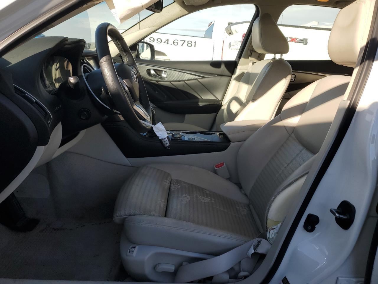 2019 INFINITI Q50 LUXE - Фото 7