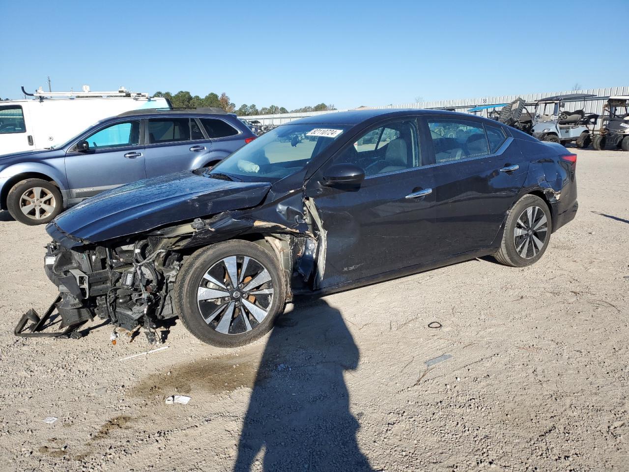 2022 NISSAN ALTIMA SV